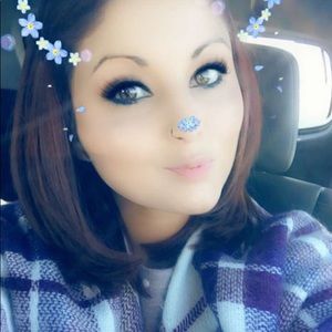 Meet your Posher, Nellie